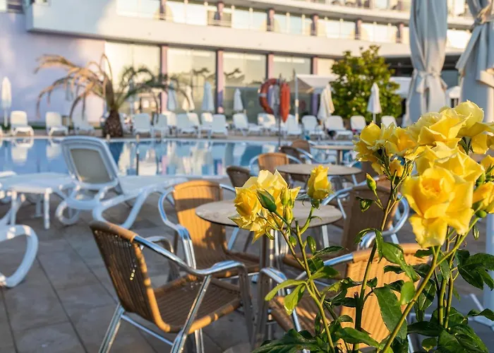 Курортний комплекс Neptun Сонячний Берег