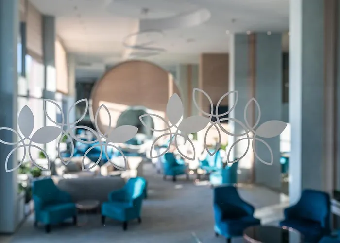 Neptun Курортний комплекс 4*