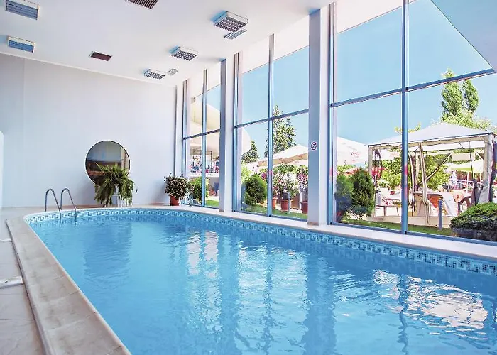 Neptun Курортний комплекс Сонячний Берег