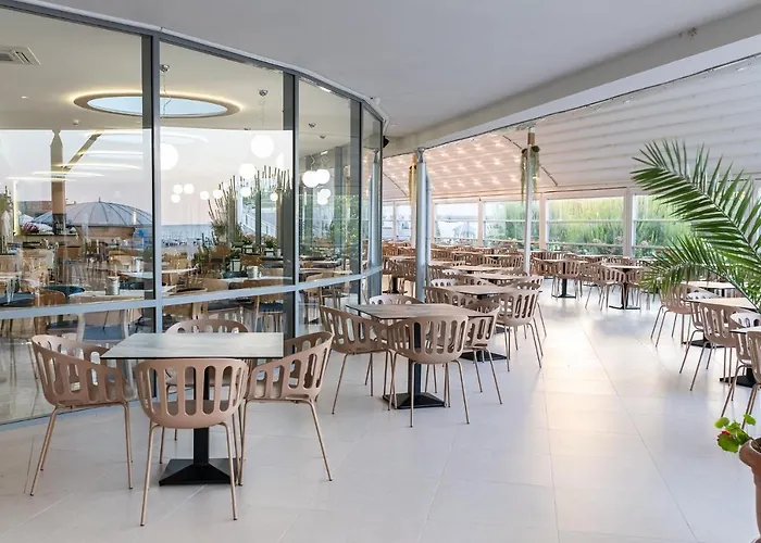 度假村 乐朋海滩酒店