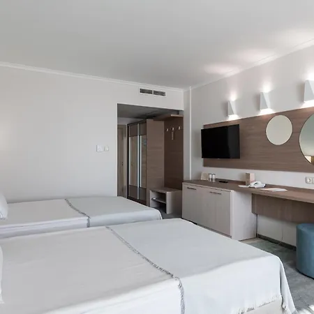 Neptun 4* Slantchev Briag