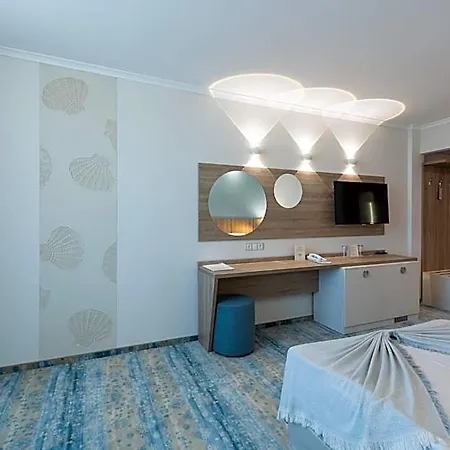 Neptun 4*