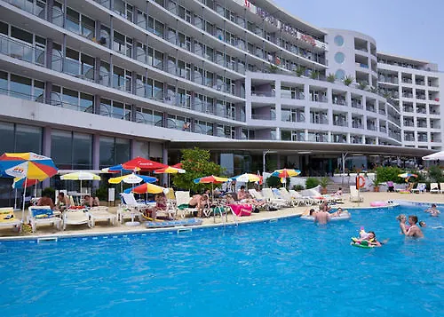 Üdülőközpont Neptun 4*